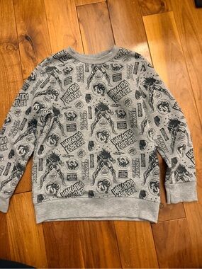 Wakanda Forever Grey Graphic Crewneck Sweater size 7/8 boys